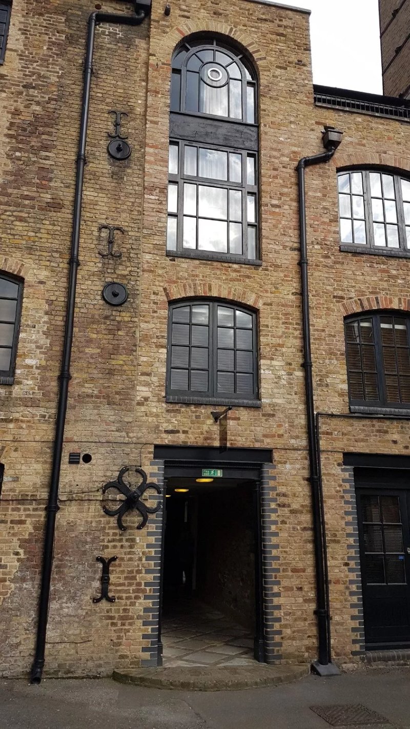 The Gatehouse Studio Apartments
