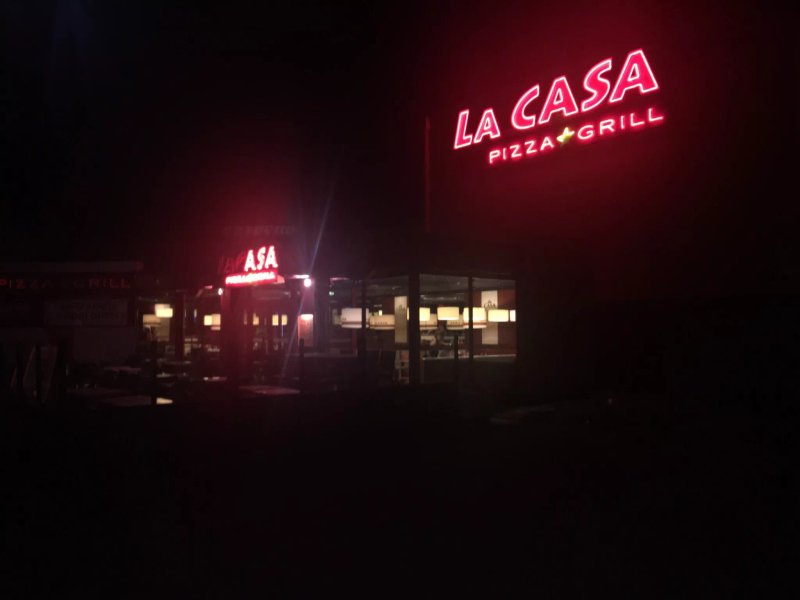 La Casa Pizza Grill