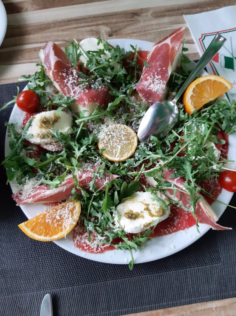 Bella Roma Restaurant