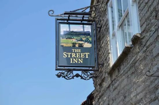The Street Inn