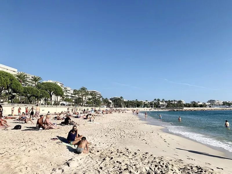 2 Rooms Charming Trendy & Sunny Near Croisette. Balcony, View, A/C, Quiet