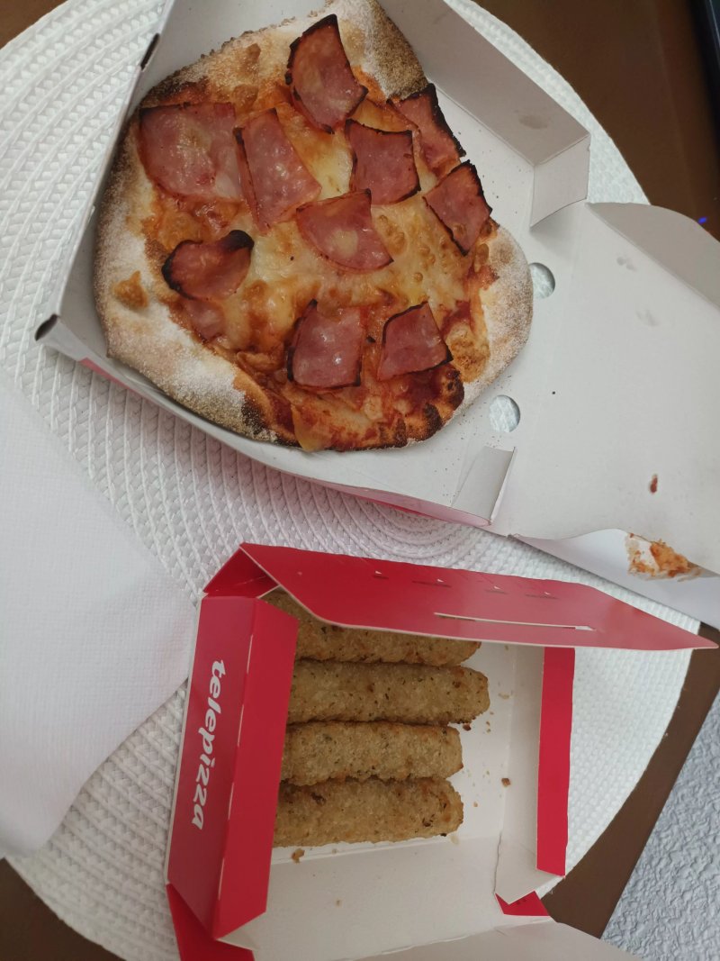 Telepizza Leganes, Salvador - Comida A Domicilio