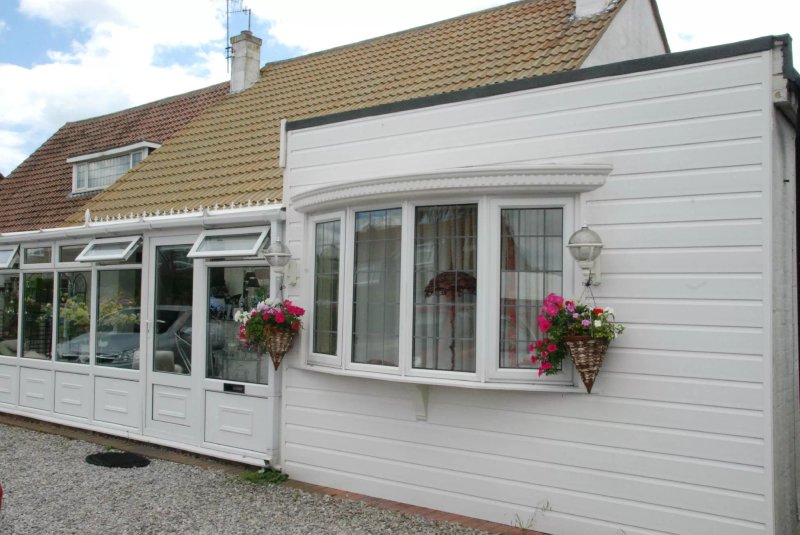 The White House Shoreham Beach
