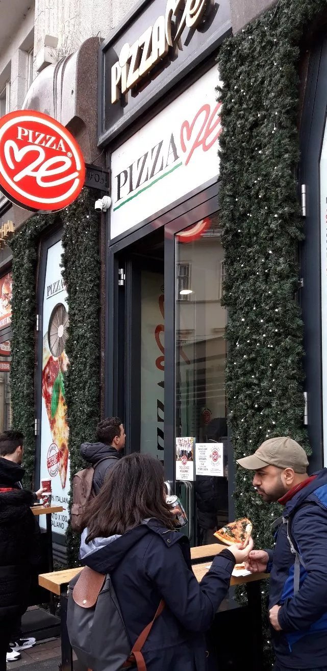 Pizza Me #3 Fashion Street