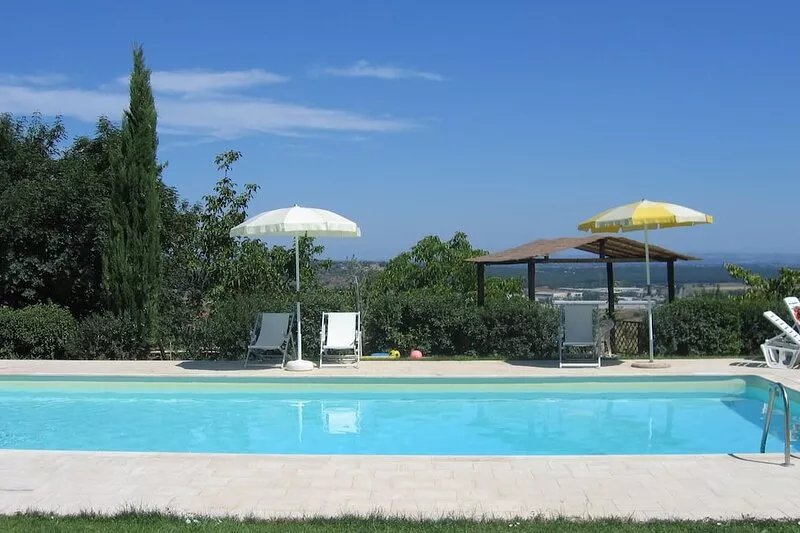 Cottage on Tuscan Agriturismo close to a village