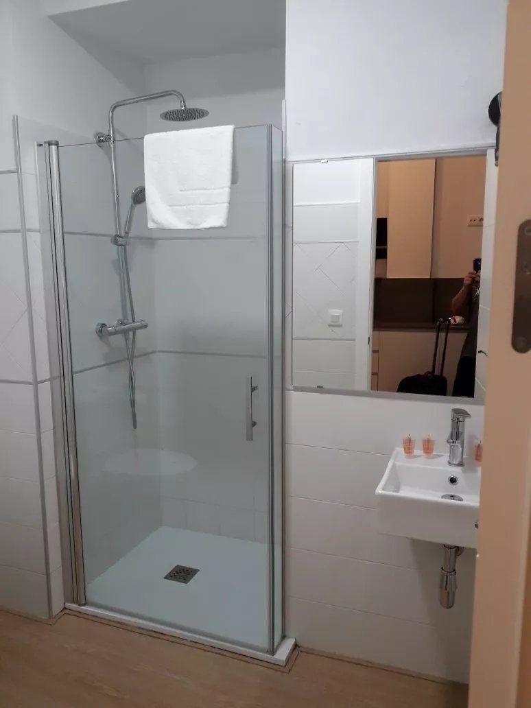 Ninesuites