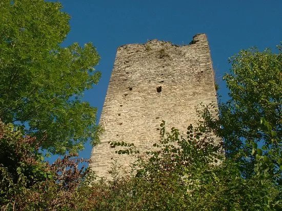 Tours de Montmayeur
