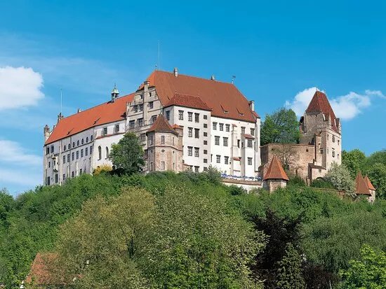 Trausnitz Castle with Cabinet of Art and Curiosities