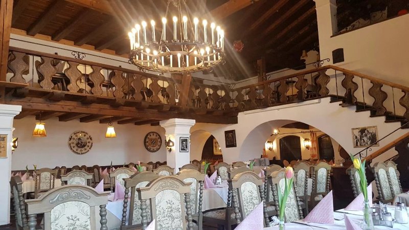 Gasthof und Hotel zur Post