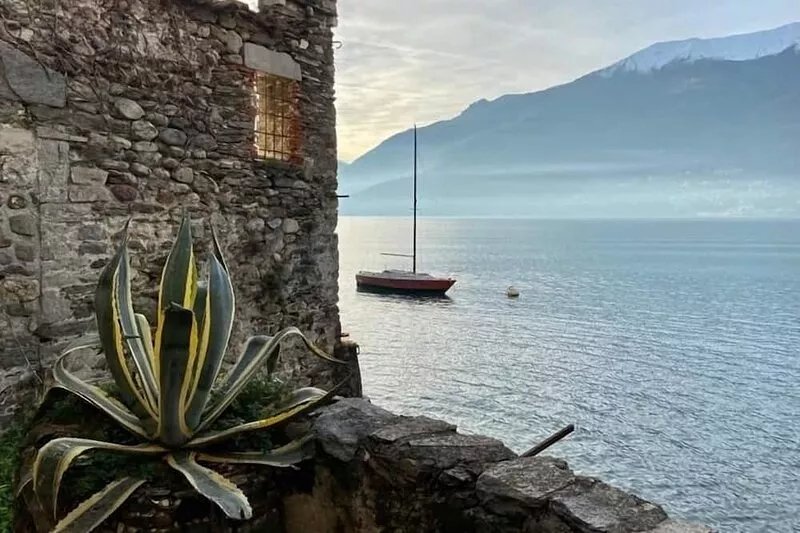 Fantastic apartment with a wonderful panoramic view of Lake Como