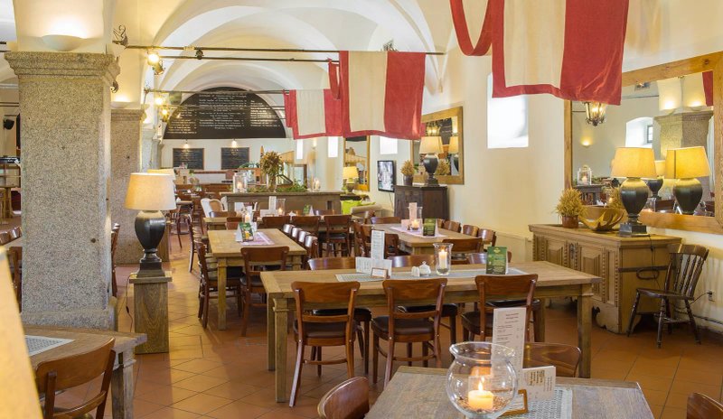 Restauracja Stara Stajnia