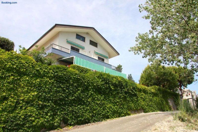 The Incantation Guest House B&B