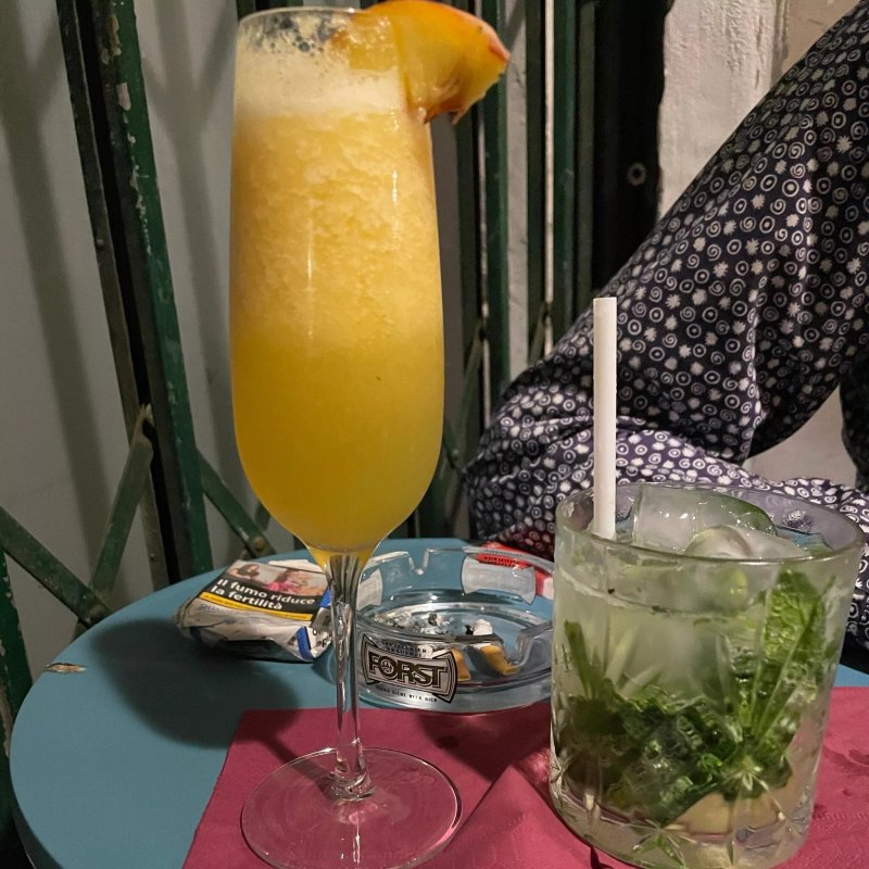 Bar Mocambo