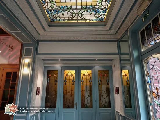 Maison Doree
