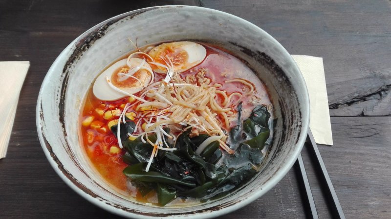 JEN - Japanische Ramen-Kuche