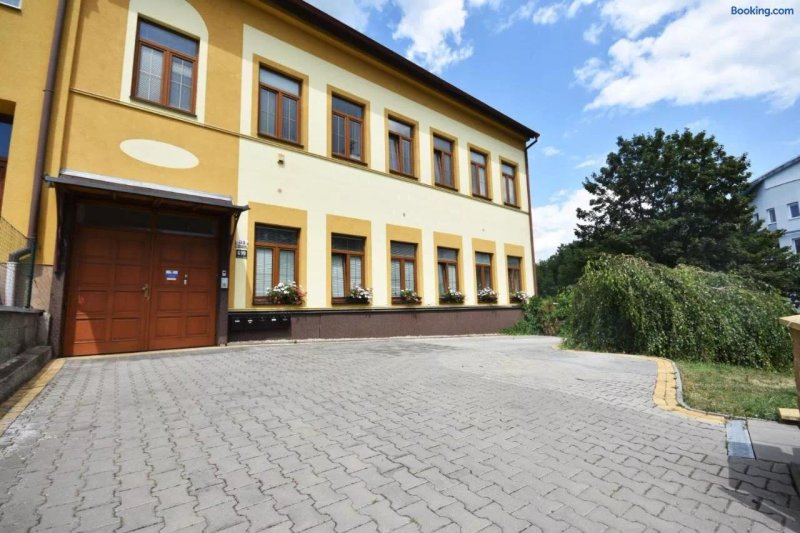 Apartmany Skryjova