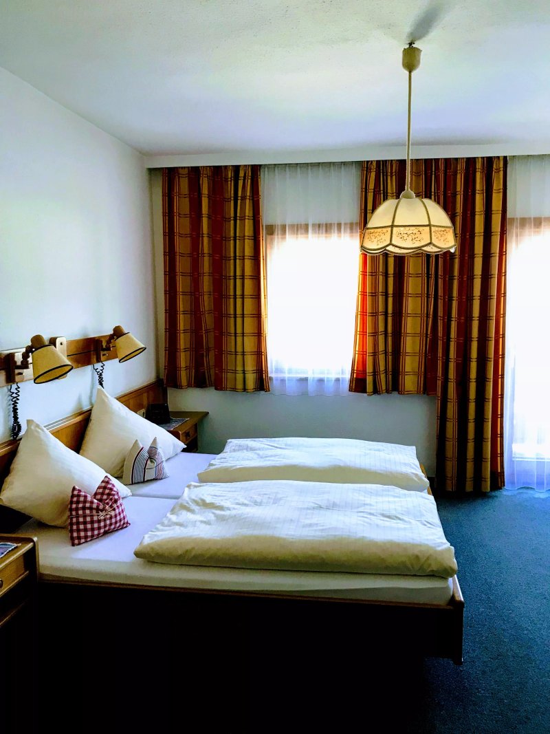 HOTEL - GASTHOF Schweizer Haus Gastlich & Traditionell