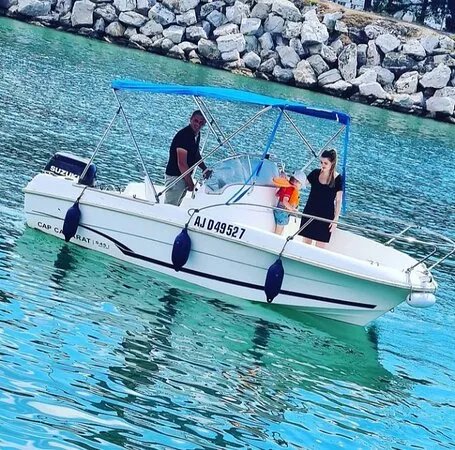 Oui boat