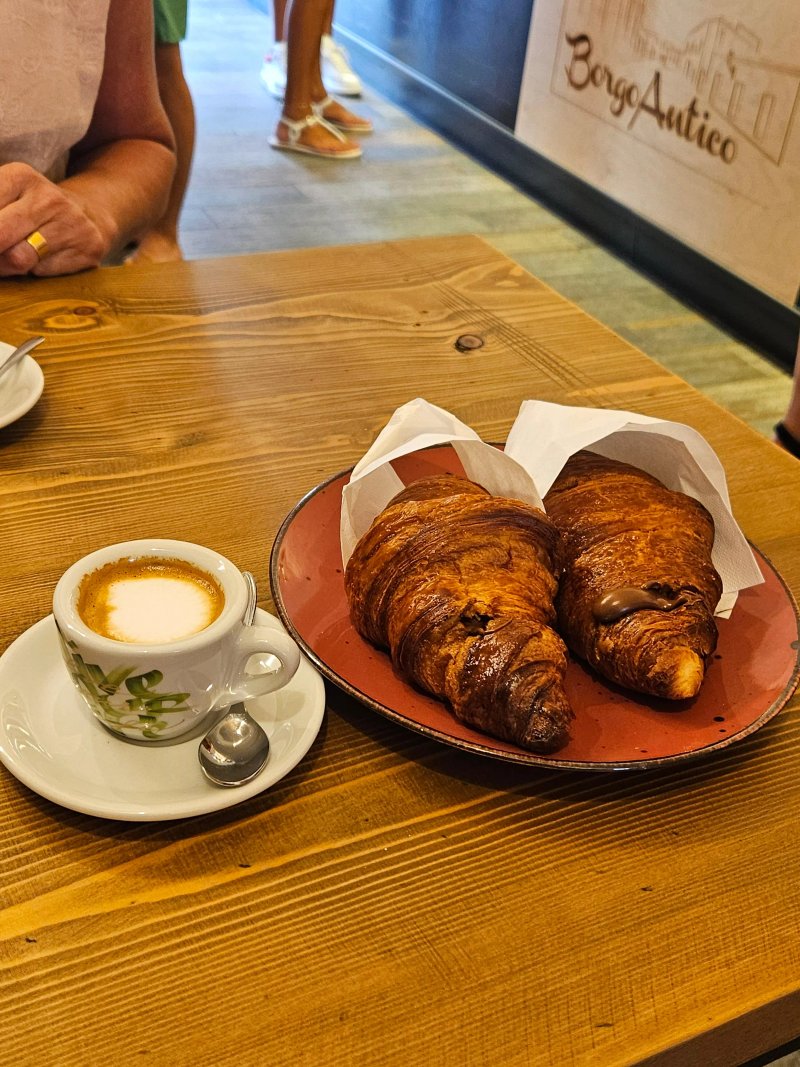 Borgo Antico Trattoria Caffetteria Aperitivi