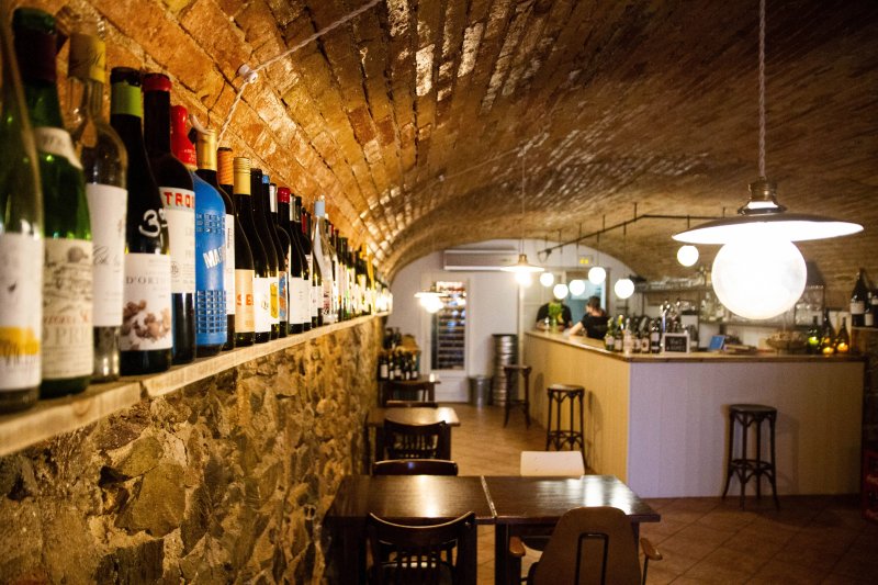 La Bacchanal Taverna Vinoteca