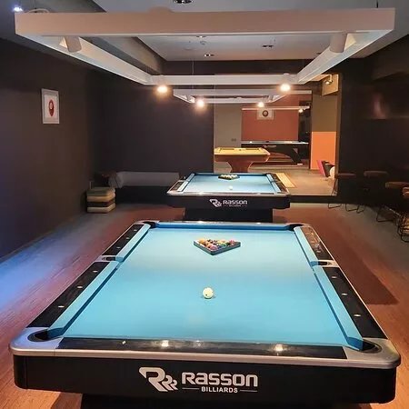 Biliards Club ''uptown Billiards''