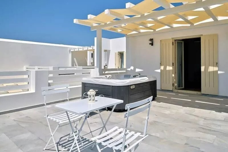 Villa Maria - Naoussa Fishes Blue & Grey Suite