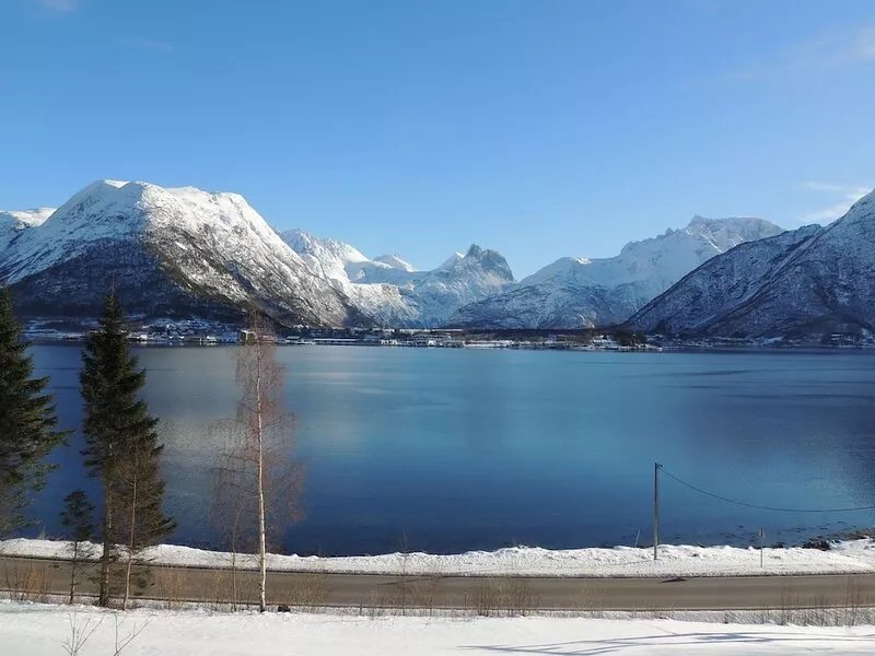 Perfect holiday house with great view on fjord and mountains