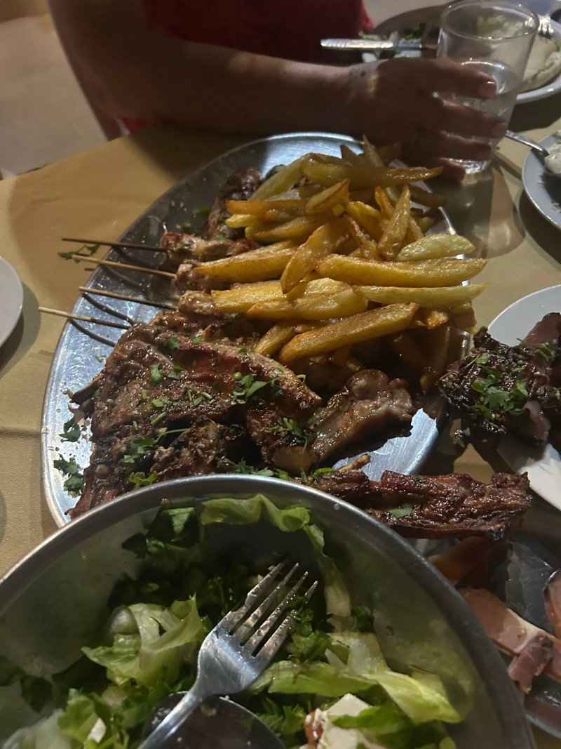 TAVERNA 4307