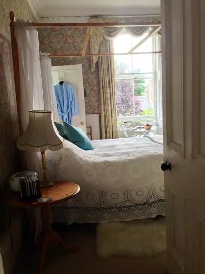 4 Morningside Place