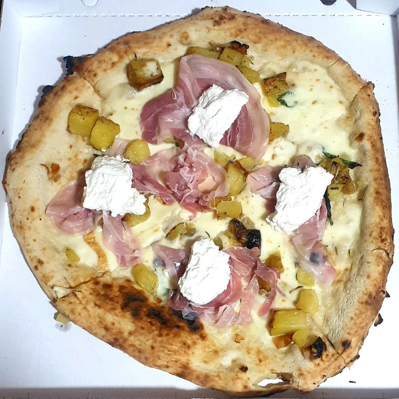 Pizzeria Lo Scugnizzo Napoletano