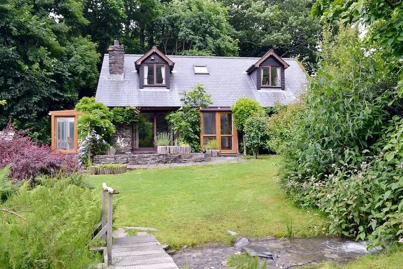 3 bedroom accommodation in Arthog, near Dolgellau