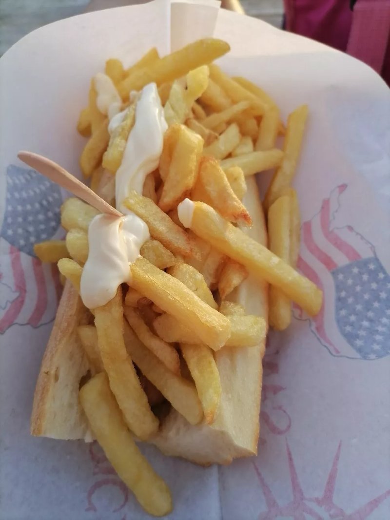 Les Frites a Victor