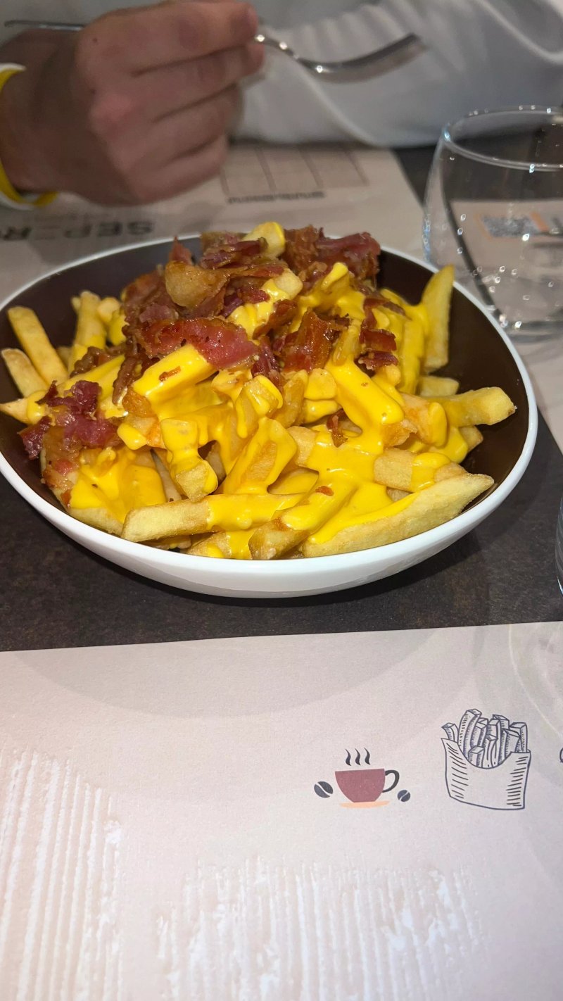 Se Pero Bar & Grill