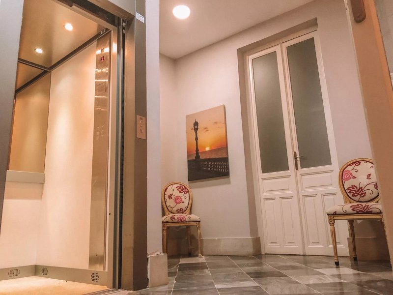 Apodaca Rooms
