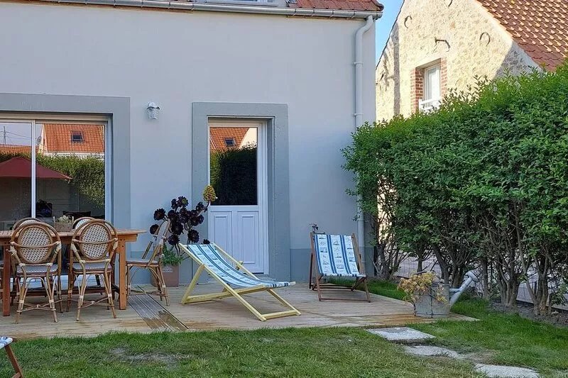 Charming house in the heart of Audresselles, 100m from the sea.