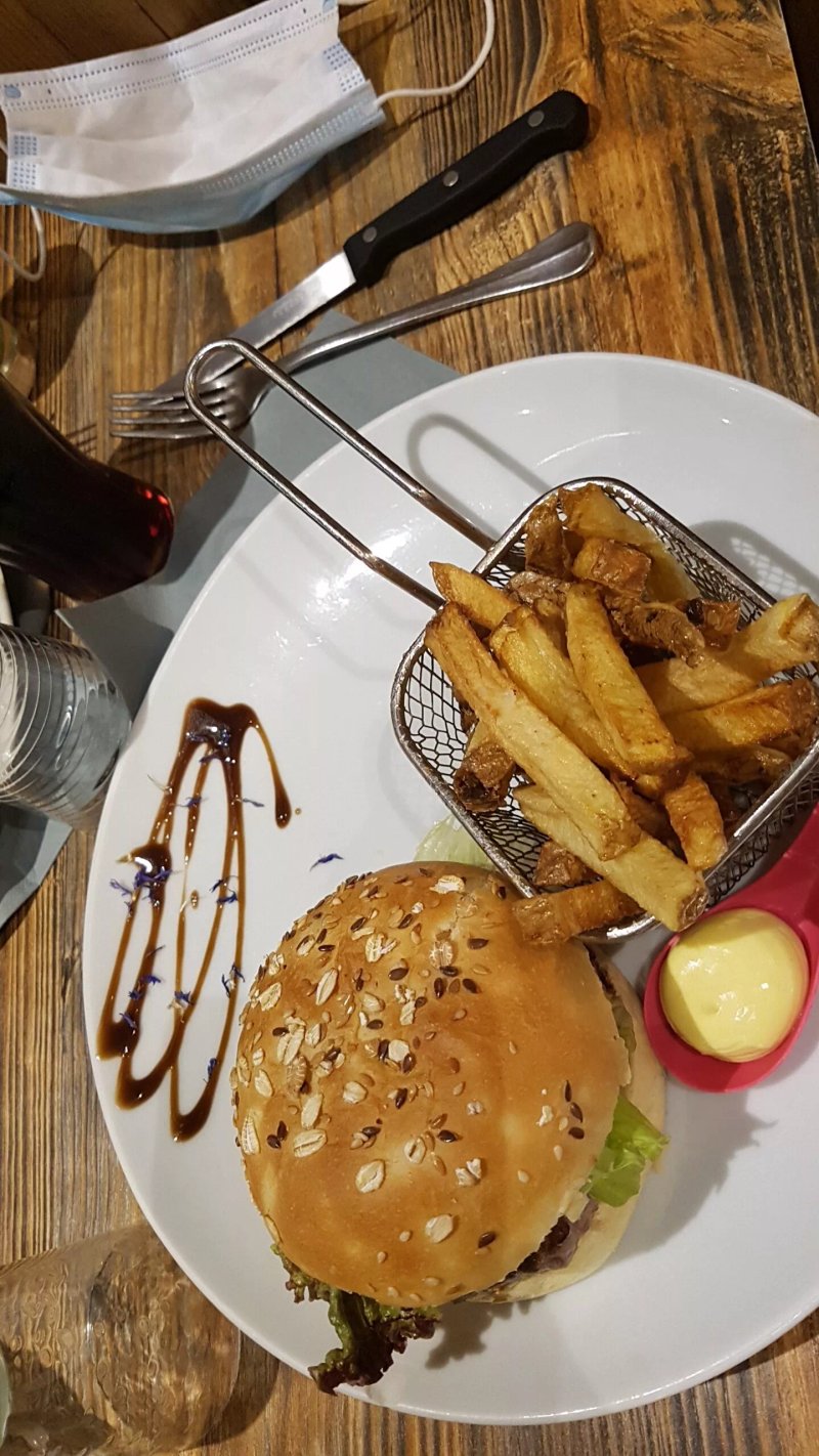 Le P Burgers