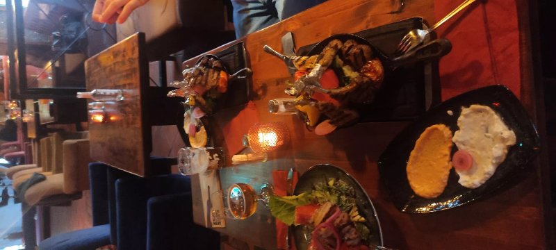 Croc's Inn