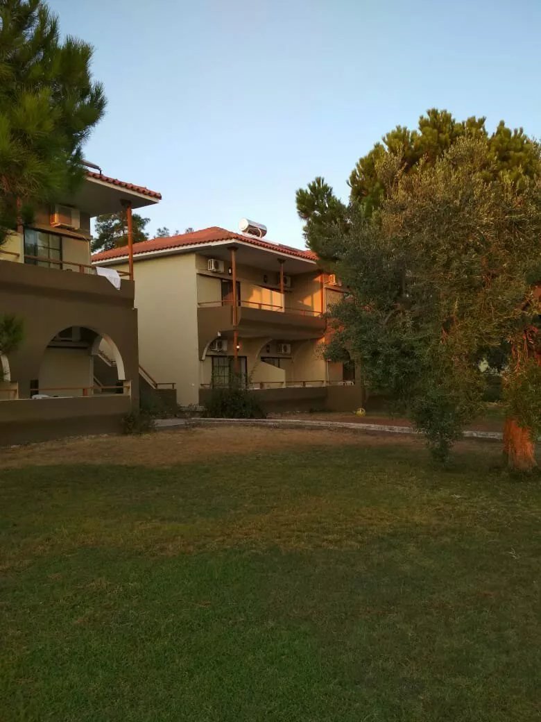 Sithonia Village