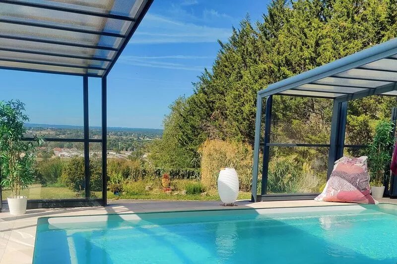 Logement Avec Piscine Couverte Chauffée et spa Privatifs, vue Panoramique
