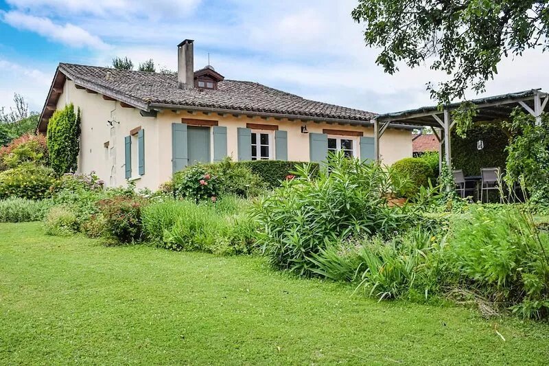 Gorgeous home in Bourgougnague with WiFi