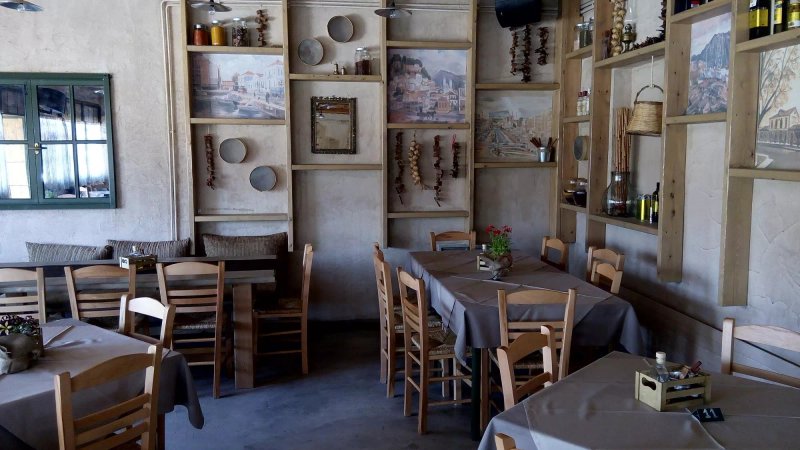 Tavern-Meze Restaurant Sta Dytika