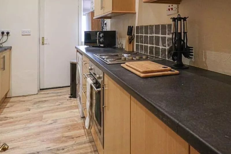 Cosy Ardrossan Apartment