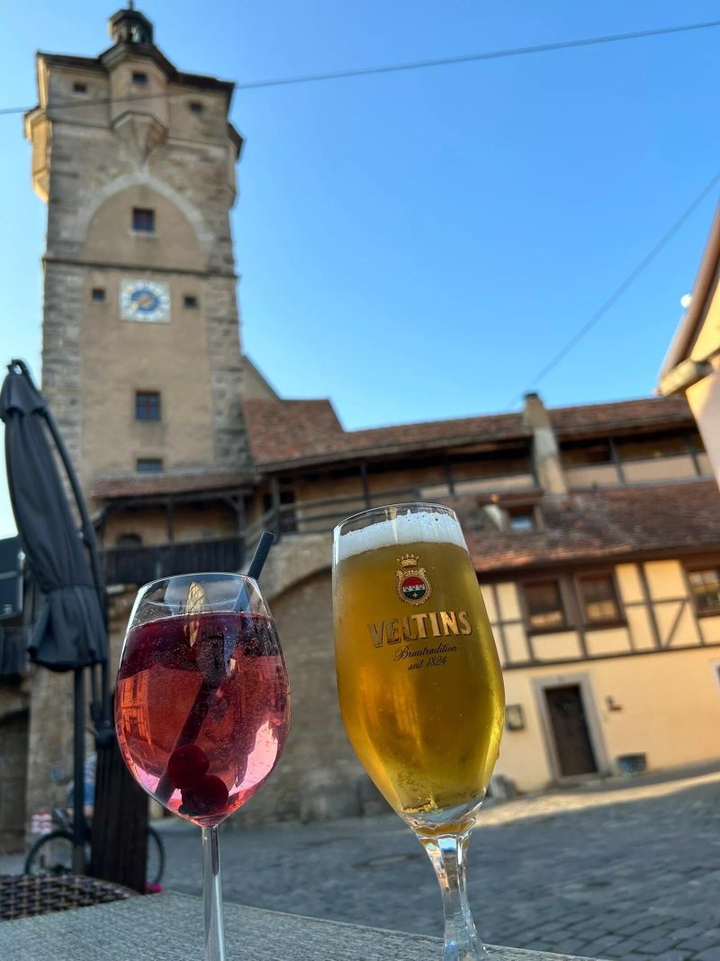 Guckloch Pilsbar - Bistro - Gastezimmer