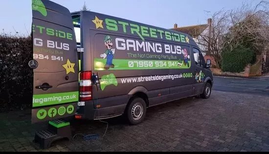 Streetside Gaming Van/bus