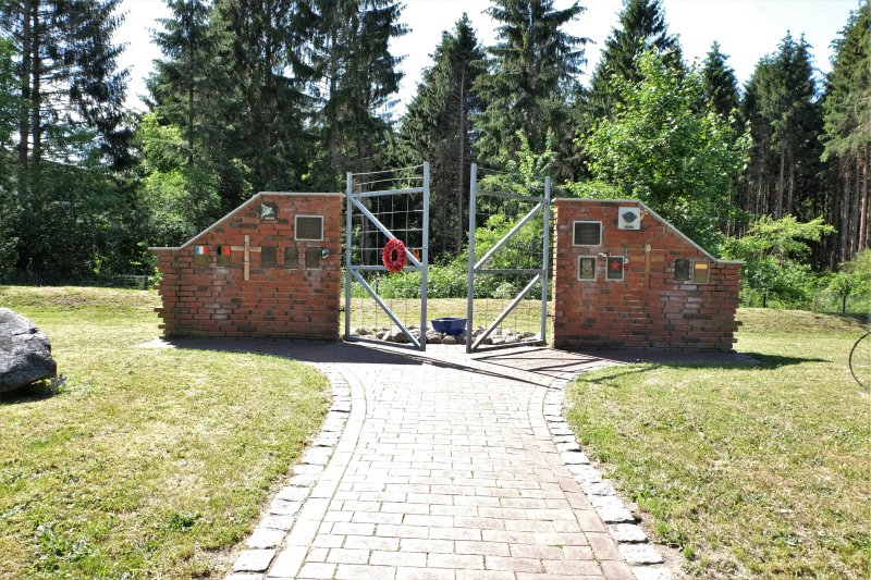 Stalag Xi-b Memorial Gate
