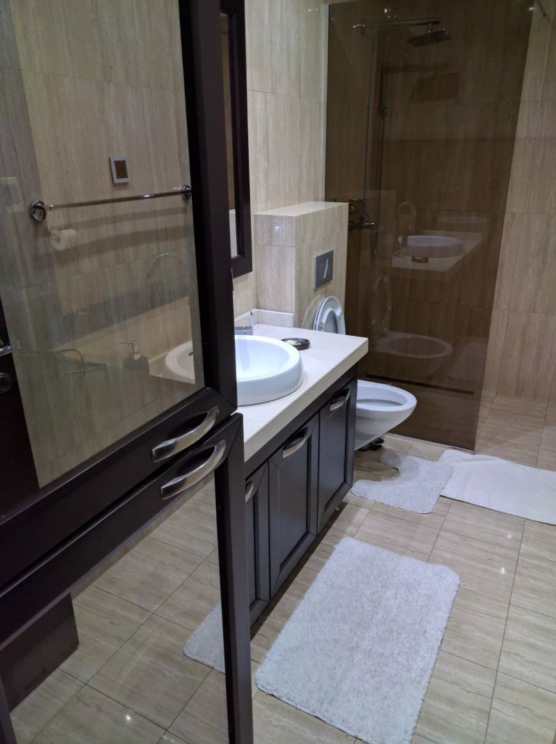 Pearl Apartments