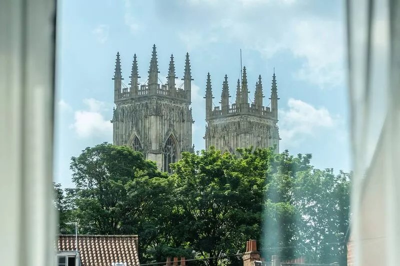 Bootham Row  11 -  a couples retreat that sleeps 3 guests  in 1 bedroom