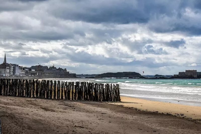 Ker Lucienne" 50m from the "sillon" beach in the center of town, 12 minutes