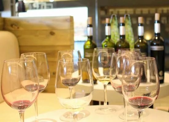 DeVinus Wine & Food Tours Madrid