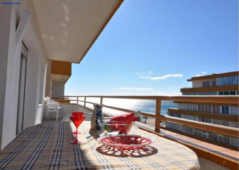 Rnet - Apartments Roses Holiday Center